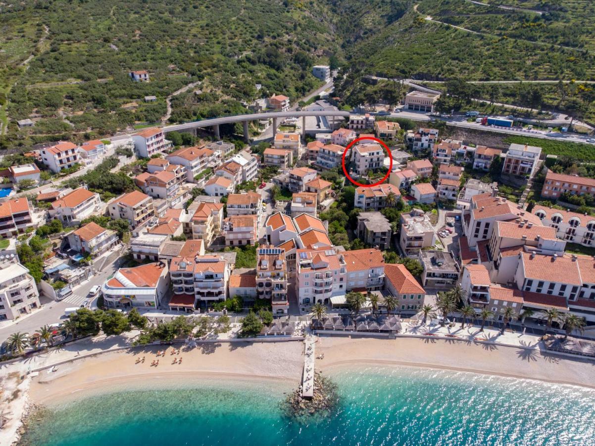 Apartments And Room Sun & Sea Podgora Esterno foto